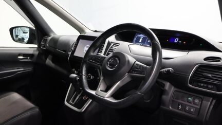 2017 Nissan Serena Hybrid Highway Star V-Selection image 348499