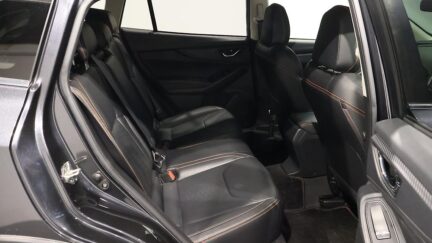 2017 Subaru XV 2.0I-S Eyesight Black Leather Selection AWD image 348717