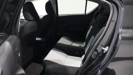 2013 Toyota Aqua S Model Push Start image 349605