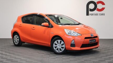 2012 Toyota Aqua G Model, Push Start, Heated Seats, Reverse Camera image 349539