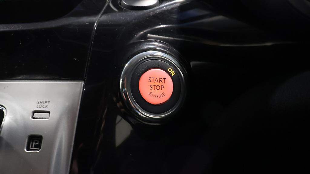 2012 Nissan Elgrand Highway Star Urban Chrome image 348026
