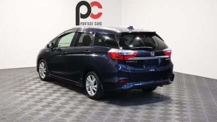 2015 Honda Shuttle Hybrid Z image 350859