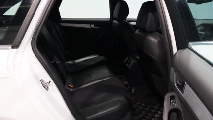 2012 Audi A4 Avant 2.0 TFSI S-Line Package image 347669