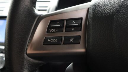 2014 Subaru XV 2.0i-L Eyesight AWD image 352047