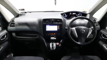 2013 Nissan Serena Hybrid V Selection image 352198