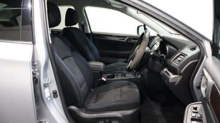 2015 Subaru Legacy B4 AWD New Shape image 351445