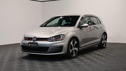 2015 Volkswagen Golf GTI Low KMs image 348191