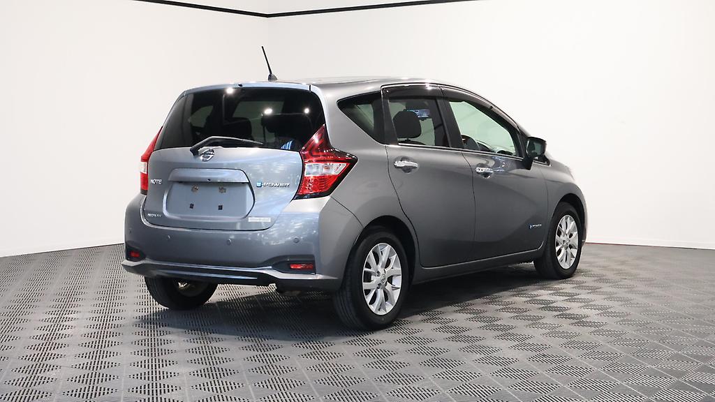 2017 Nissan Note E Power Medalist image 347123