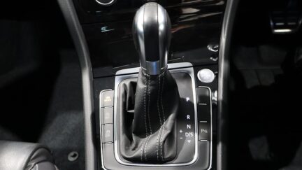 2016 Volkswagen Golf R AWD image 347537