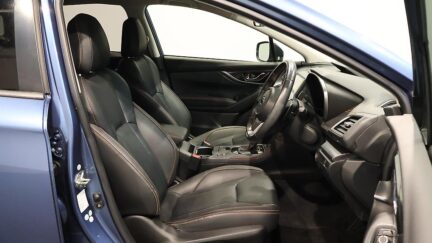 2017 Subaru XV 2.0i-L Eyesight Black Leather AWD image 346333