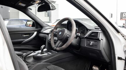 2013 BMW 320i M sports 8AT image 348674