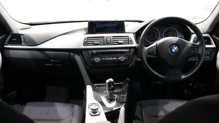 2013 BMW 320i 320i SE image 346886