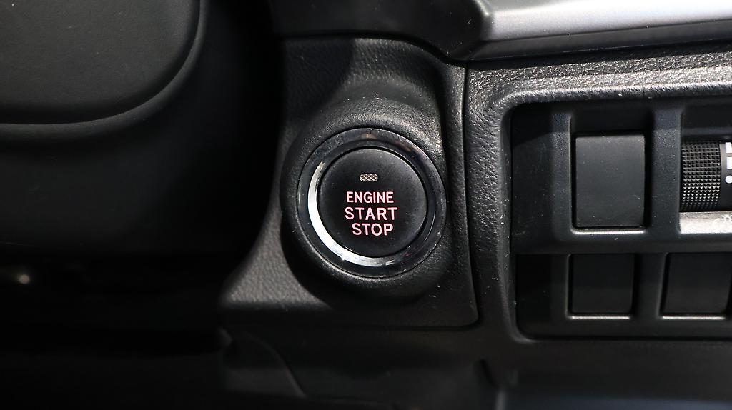 2017 Subaru Impreza Sport 2.0i-L Eyesight AWD image 351938