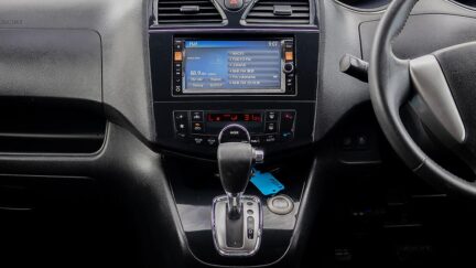 2012 Nissan Serena Highway Star S Hybrid image 354927