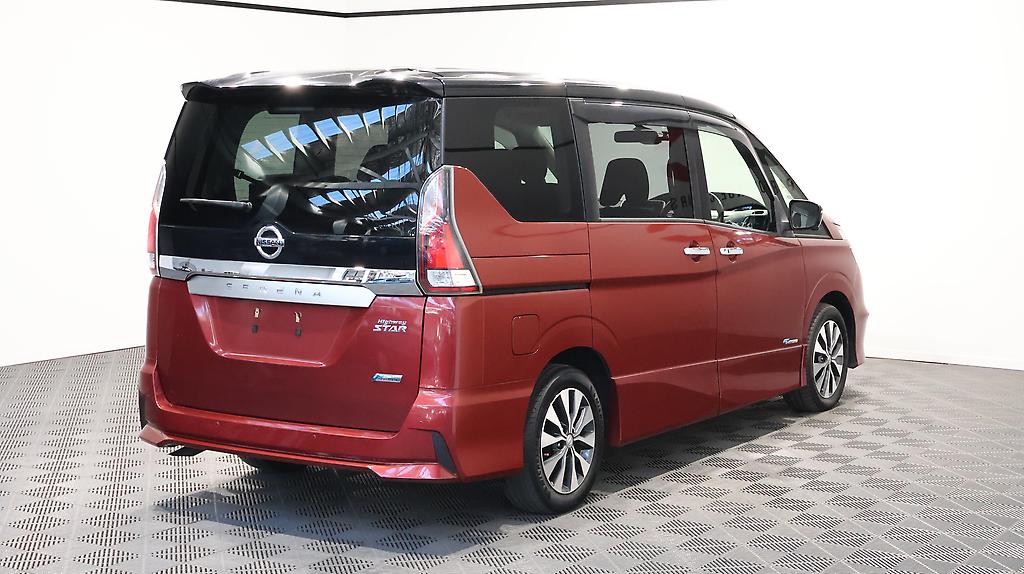 2017 Nissan Serena Highway Star V-Selection image 348984
