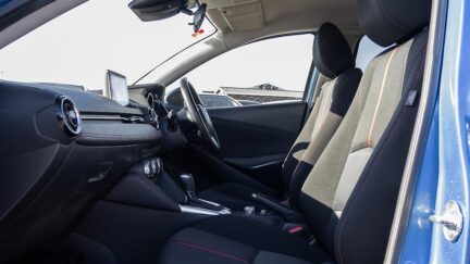 2016 Mazda Demio 13S Heated seats, image 346575