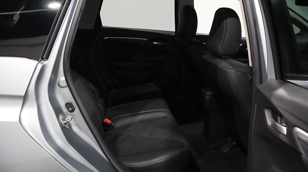 2015 Honda Shuttle Hybrid Z 4WD image 350958