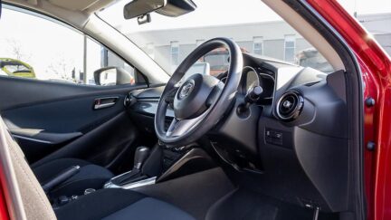 2015 Mazda Demio 13S 6AT skyactiv, push start image 351186