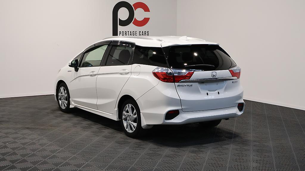 2015 Honda Shuttle Hybrid Z image 348152
