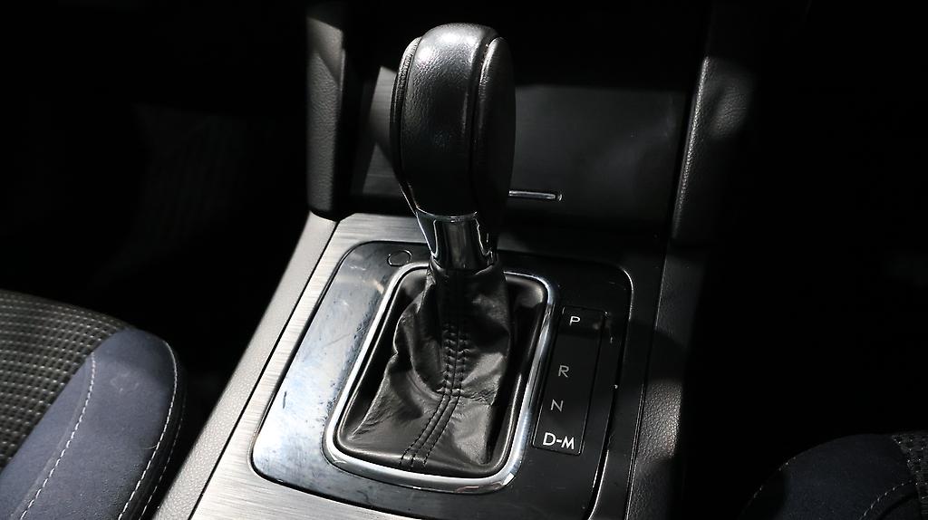 2015 Subaru Legacy B4 AWD New Shape image 351454