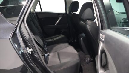 2013 Mazda Axela Sports 20S-Skyactiv Sports Edition image 346702