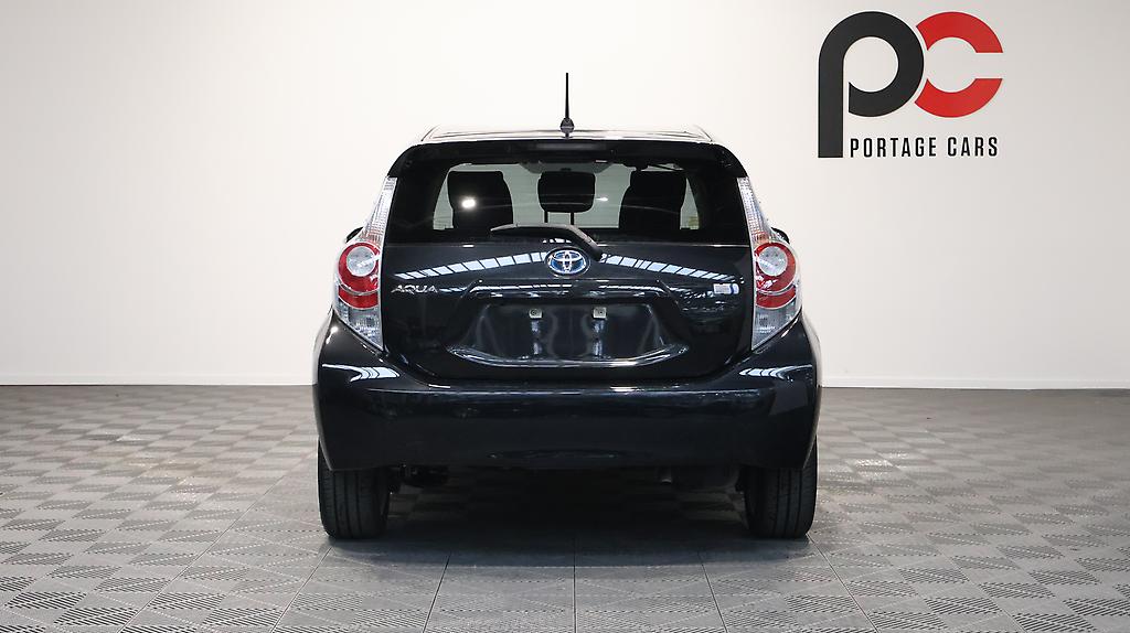 2013 Toyota Aqua S Model, Push Start, Reverse Camera image 348579