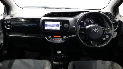 2017 Toyota Vitz Hybrid U Sport Package image 346794