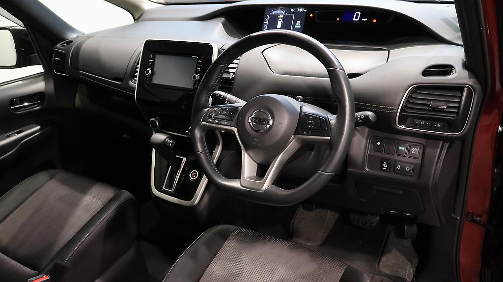2017 Nissan Serena Highway Star V-Selection image 348992