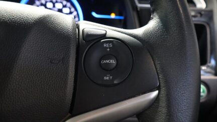 2015 Honda Shuttle Hybrid Z image 350876