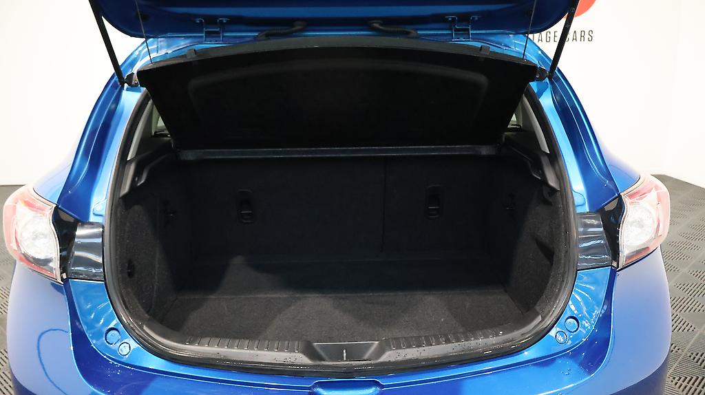 2013 Mazda Axela 15S Sports Edition image 350097