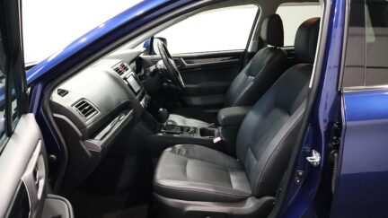 2015 Subaru Outback Limited AWD, Eyesight, Leather image 352123
