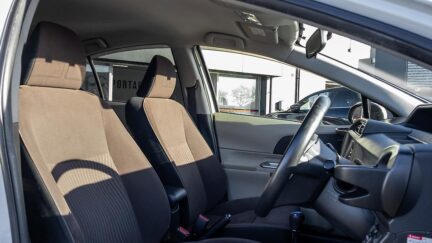 2012 Toyota Aqua F model spec push start, Hybrid image 347512