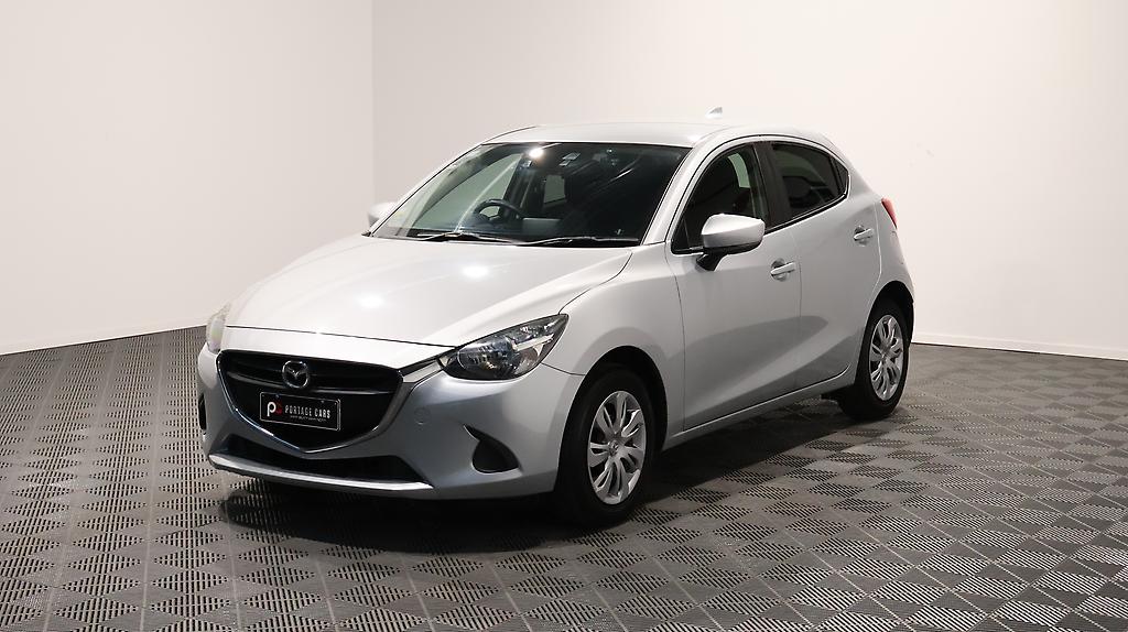 2017 Mazda Demio 13S, Reverse Camera + Push Button Start image 348445
