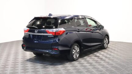 2016 Honda Shuttle Hybrid X image 348255
