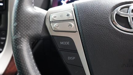 2014 Toyota Vellfire 2.4Z image 348359