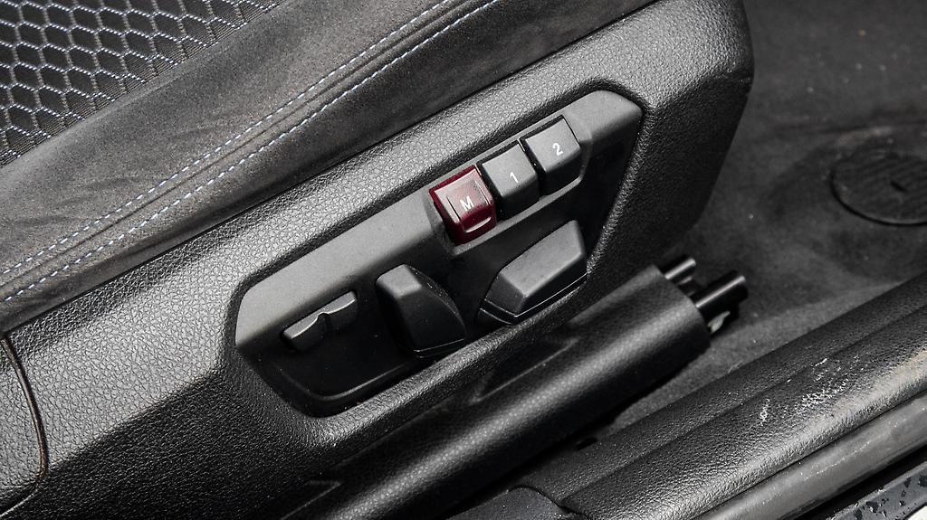 2013 BMW 320i M sports 8AT image 348683