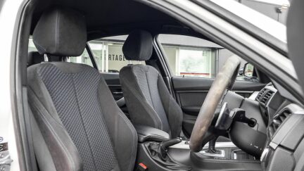 2013 BMW 320i M sports 8AT image 348673