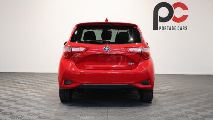 2017 Toyota Vitz Hybrid U Sport Package image 346788