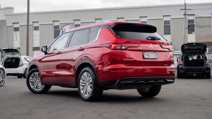 2022 Mitsubishi Outlander LS 2.5P/4WD/NZ NEW image 350137