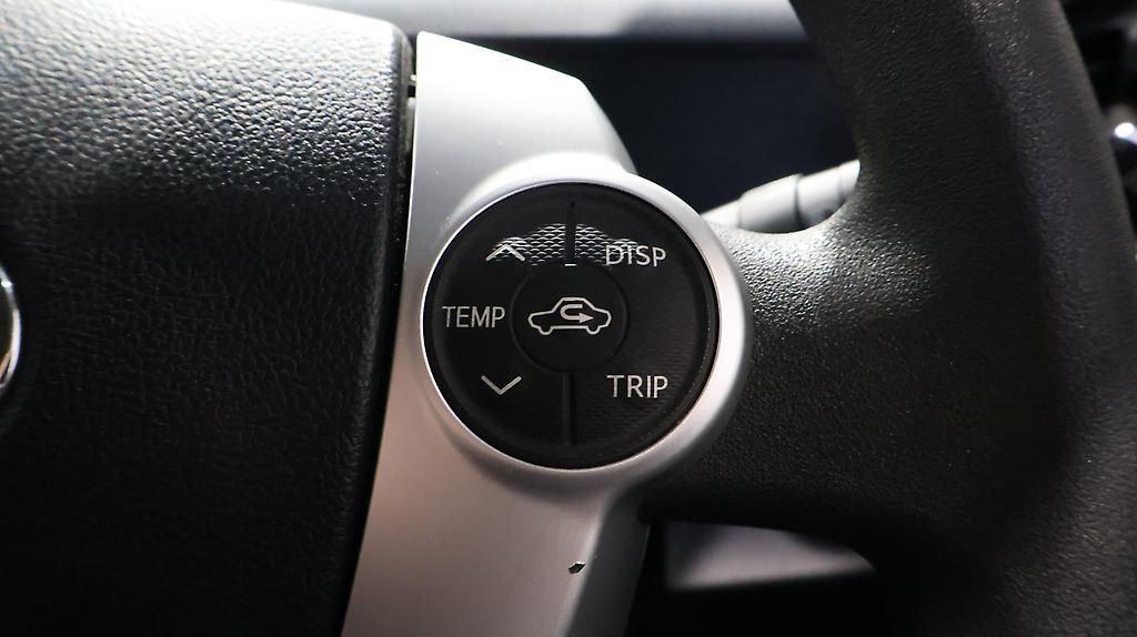 2015 Toyota Aqua S Model + Heated Seats image 347832