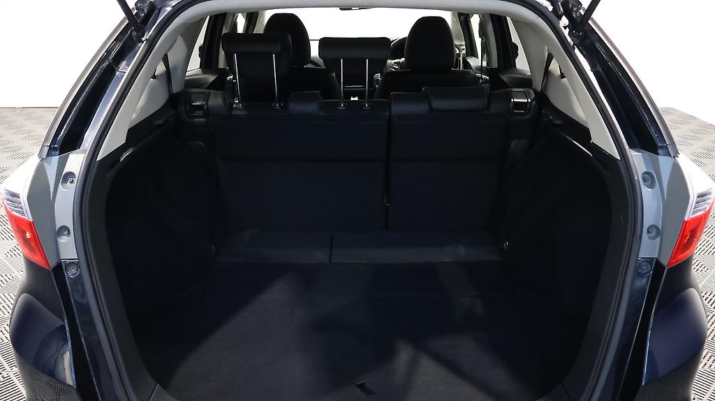 2015 Honda Shuttle Hybrid X image 351309