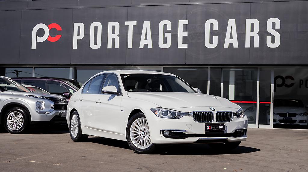 2014 BMW 320i 320i 8AT , Leather pkg Low Kms image 350734