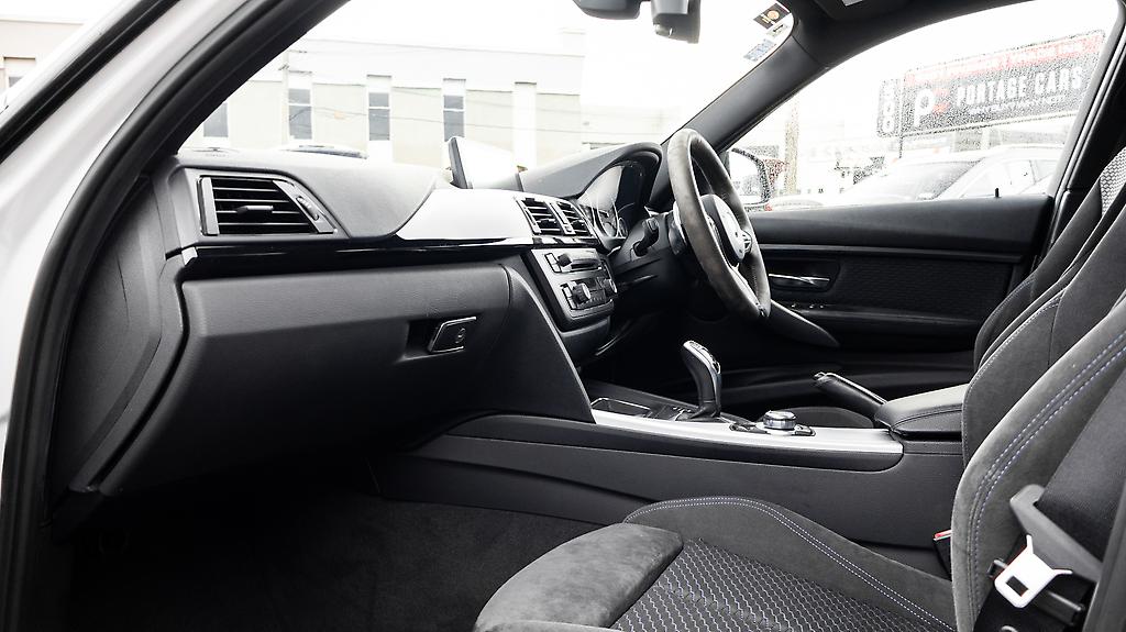 2013 BMW 320i M sports 8AT image 348682