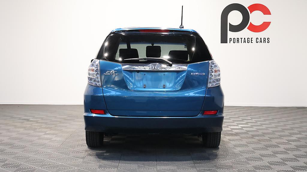 2013 Honda Fit Shuttle Hybrid Smart Selection image 349656