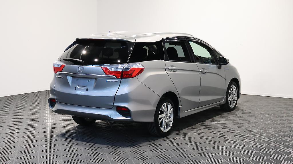 2015 Honda Shuttle Hybrid Z 4WD image 350953