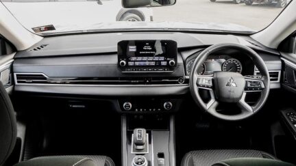 2022 Mitsubishi Outlander LS 2.5P/4WD/NZ NEW image 348822