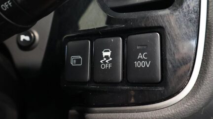 2013 Mitsubishi Outlander PHEV G Navi Package 4WD image 351149