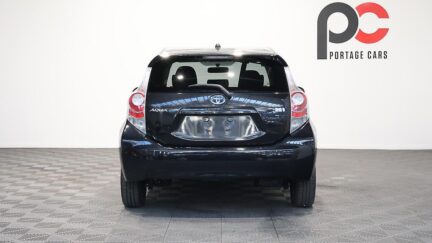 2013 Toyota Aqua G Model + Heated Seats image 347642