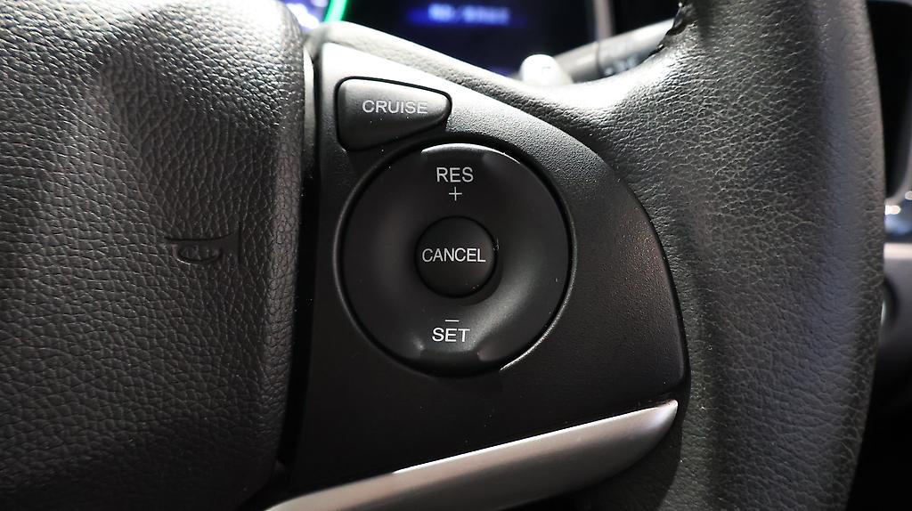 2015 Honda Shuttle Hybrid X image 351323