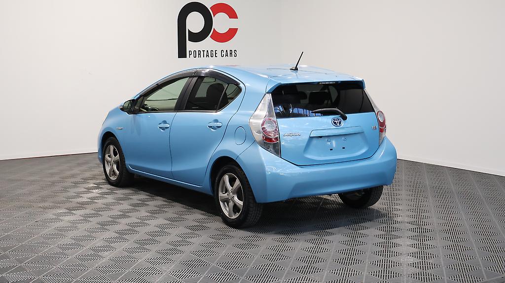 2014 Toyota Aqua G Model, Push Start, Reverse Camera image 350037